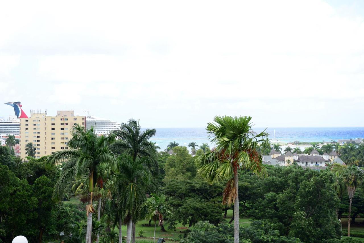 The View At Mystic Ridge Penthouse 78A Apartment โอโชรีโอส ภายนอก รูปภาพ