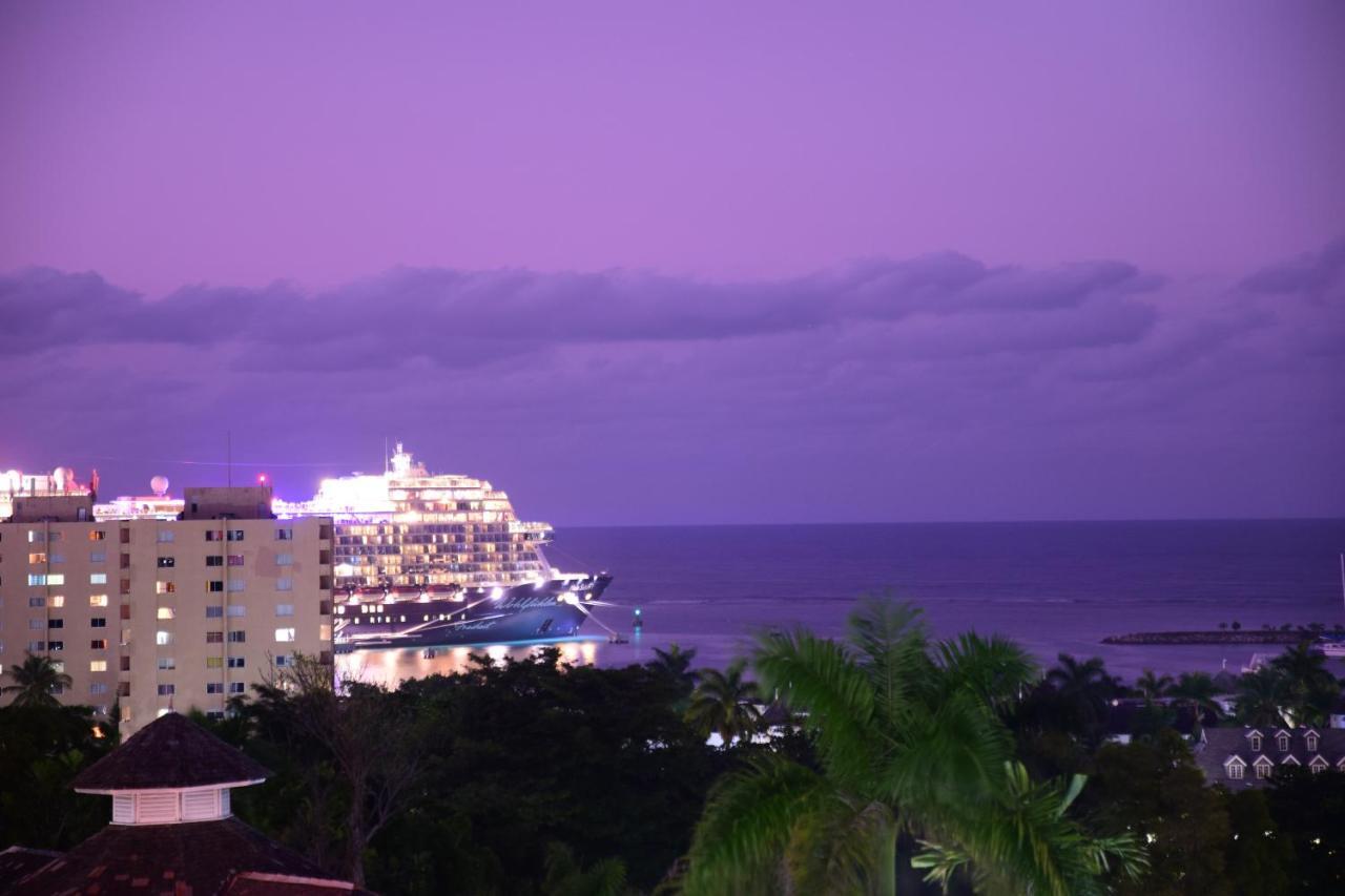 The View At Mystic Ridge Penthouse 78A Apartment โอโชรีโอส ภายนอก รูปภาพ